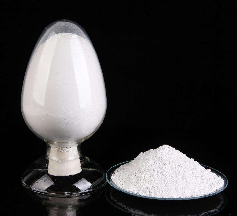 氧化鎂是否溶于水中和水會發(fā)生反應(yīng)？